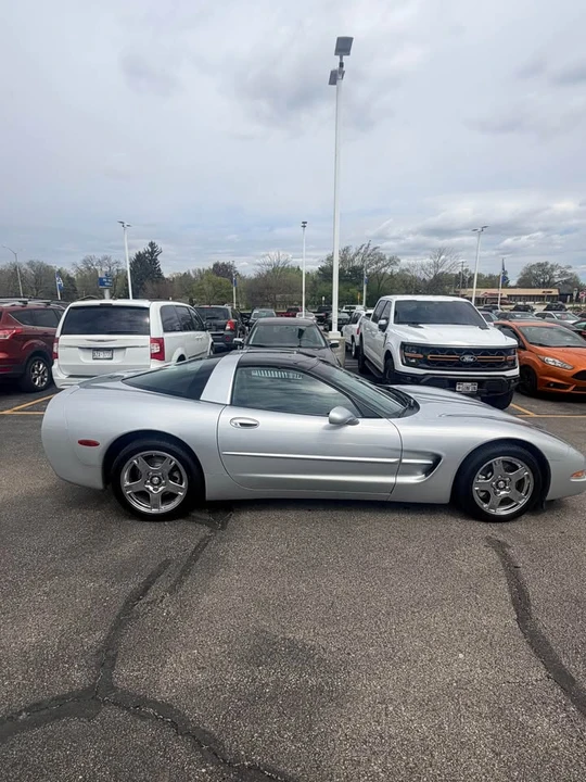 1999 Chevrolet Corvette C5 - Image 4 of 16