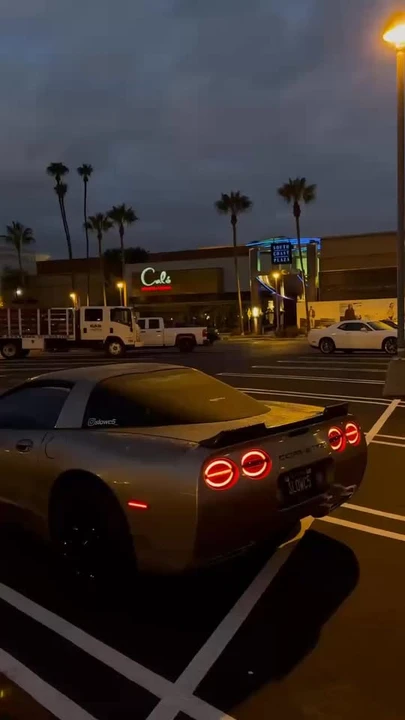 1999 Chevrolet Corvette C5 - Image 1 of 5