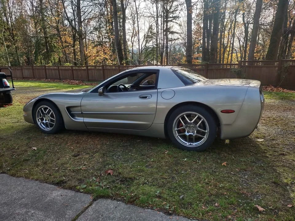 1999 Chevrolet Corvette C5 - Image 2 of 11