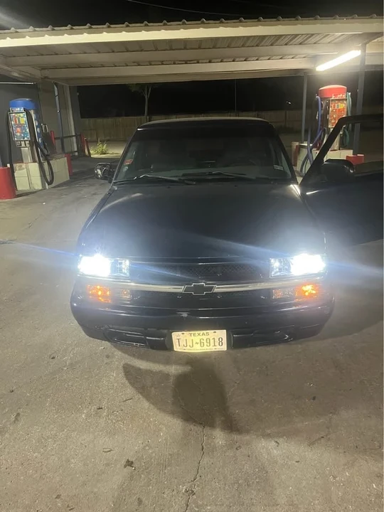 1999 Chevrolet S-10 - Image 13 of 14