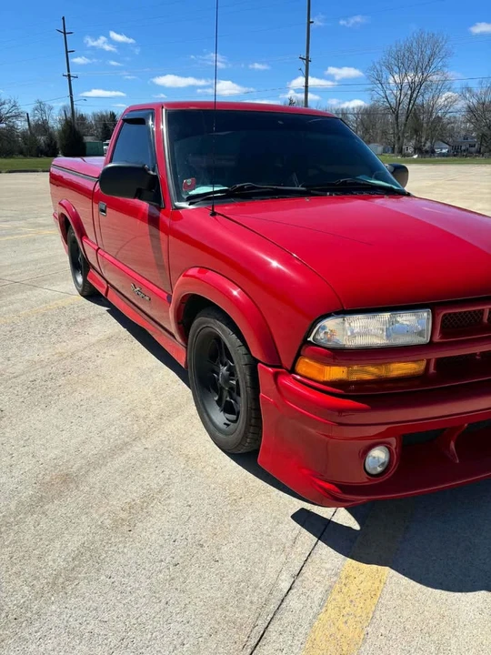 1999 Chevrolet S-10 - Image 7 of 11