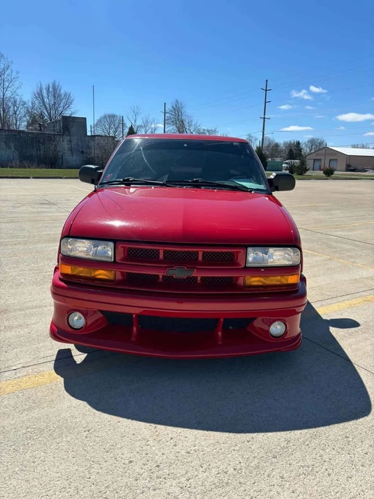 1999 Chevrolet S-10 - Image 8 of 11