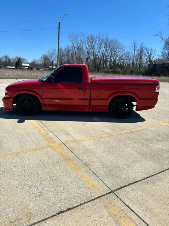 1999 Chevrolet S-10 - Image 5 of 11
