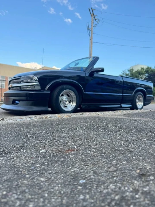 1999 Chevrolet S-10 - Image 8 of 9
