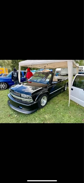 1999 Chevrolet S-10 - Image 4 of 9