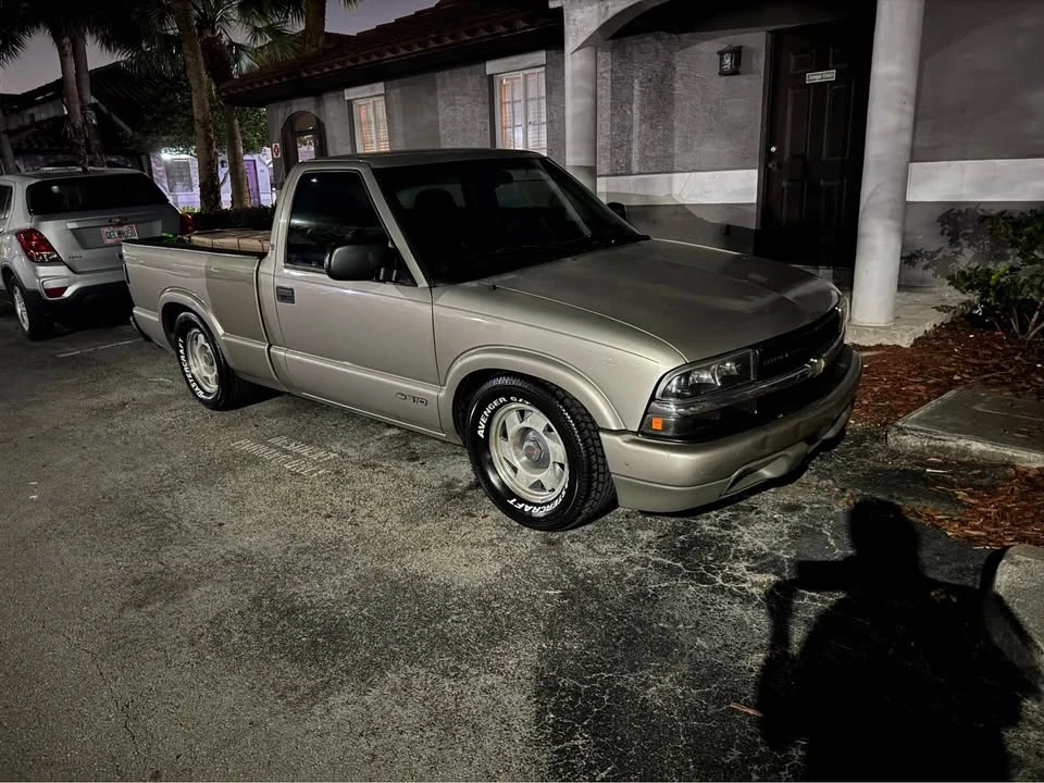 1999 Chevrolet S-10 - Image 2 of 2