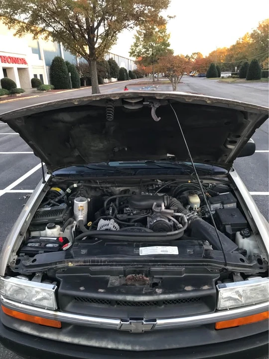1999 Chevrolet S-10 - Image 12 of 14