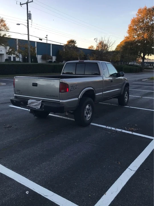 1999 Chevrolet S-10 - Image 5 of 14