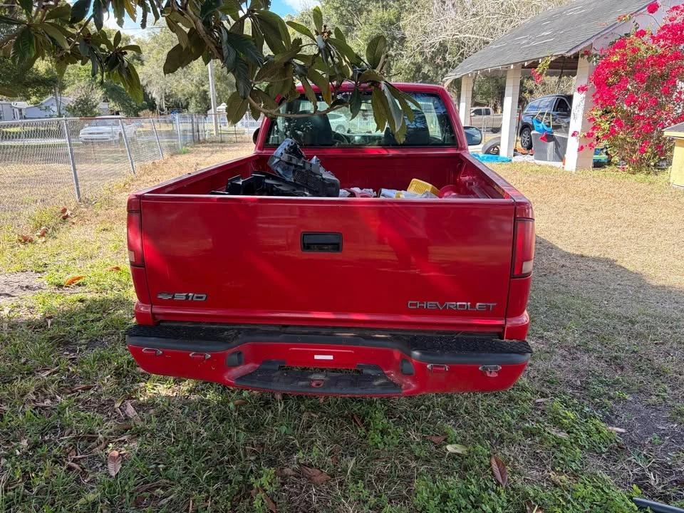 1999 Chevrolet S-10 - Image 7 of 7