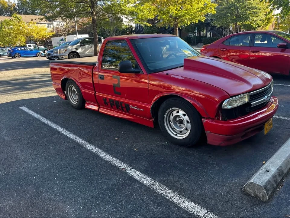 1999 Chevrolet S-10 - Image 7 of 11