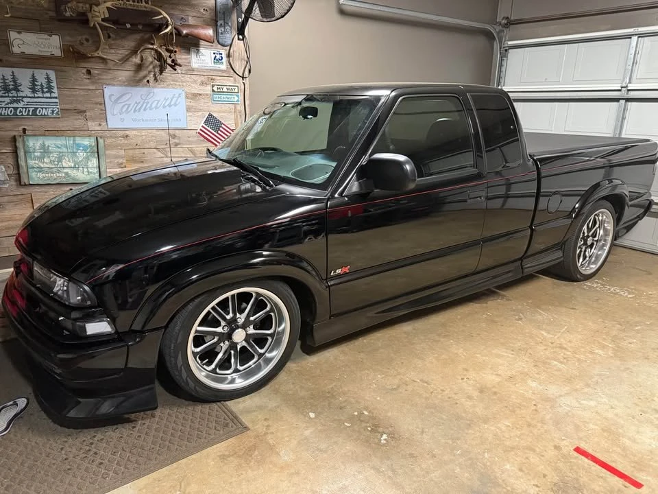 1999 Chevrolet S-10 - Image 2 of 12