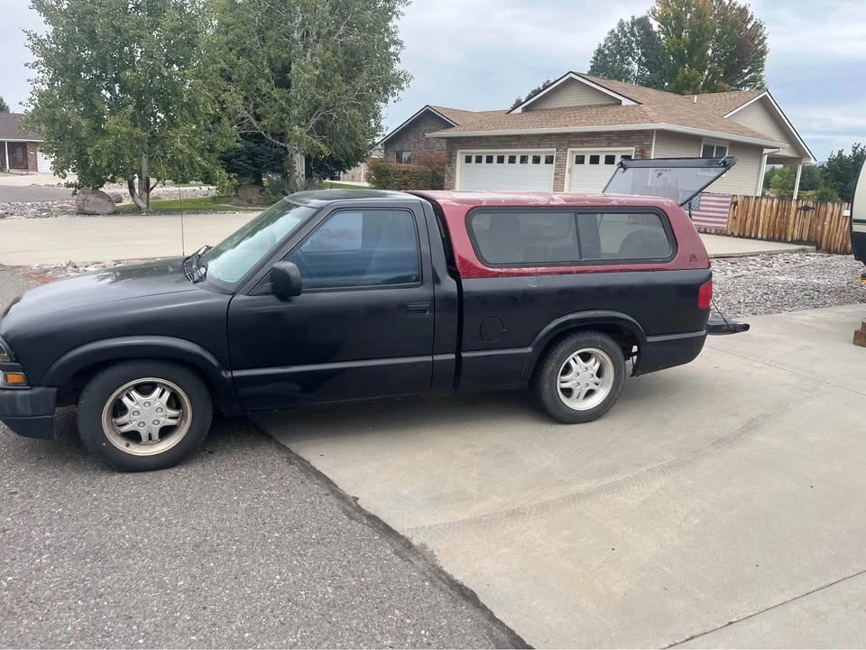 1999 Chevrolet S-10 - Image 4 of 4