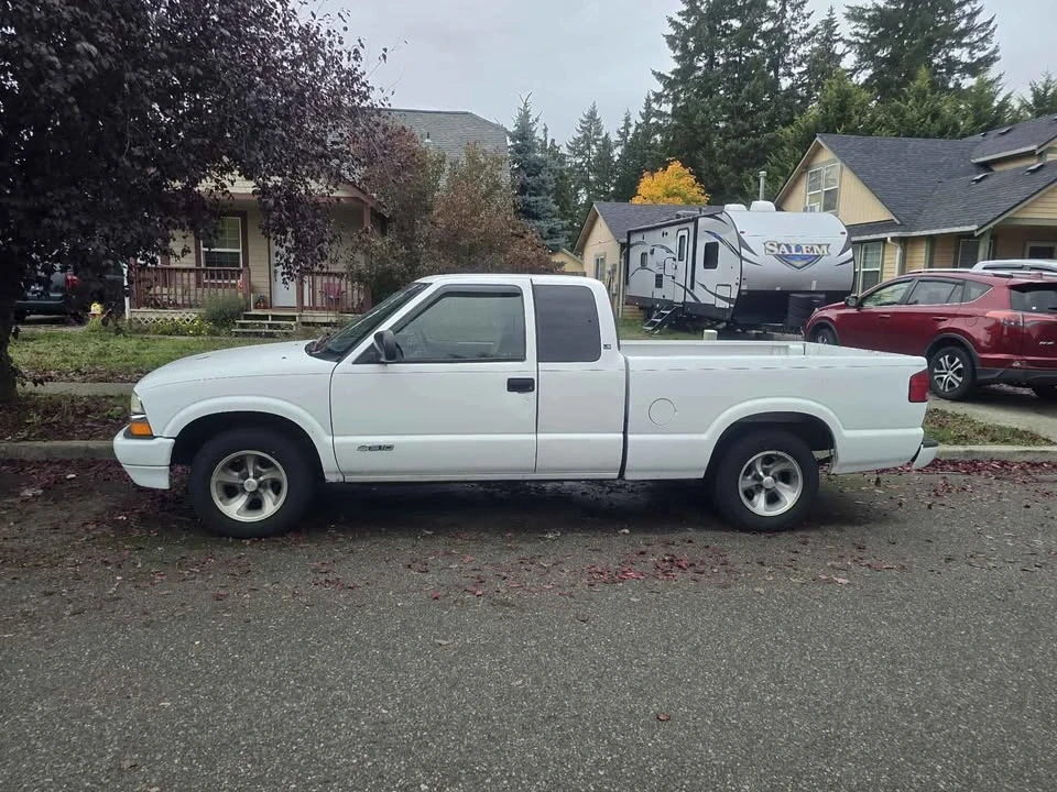 1999 Chevrolet S-10 - Image 3 of 6