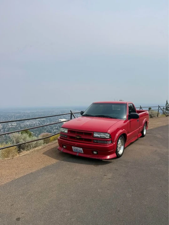 1999 Chevrolet S-10 - Image 8 of 8
