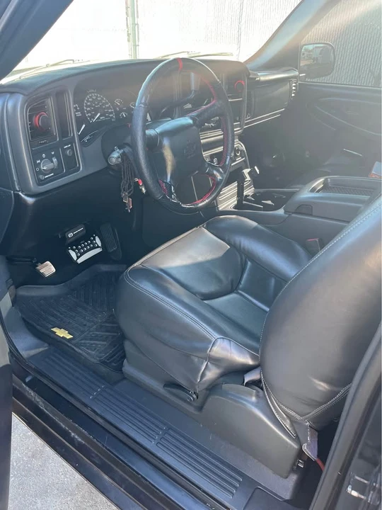 1999 Chevrolet Silverado 1st Gen - Image 2 of 5