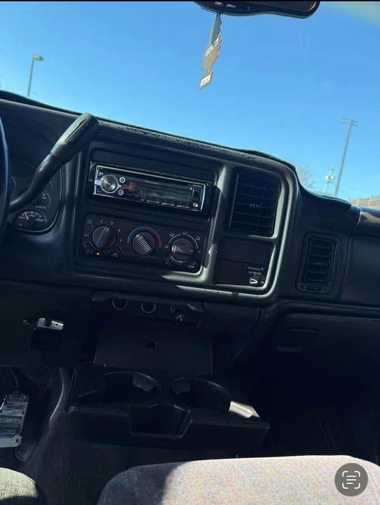1999 Chevrolet Silverado 1st Gen - Image 4 of 9