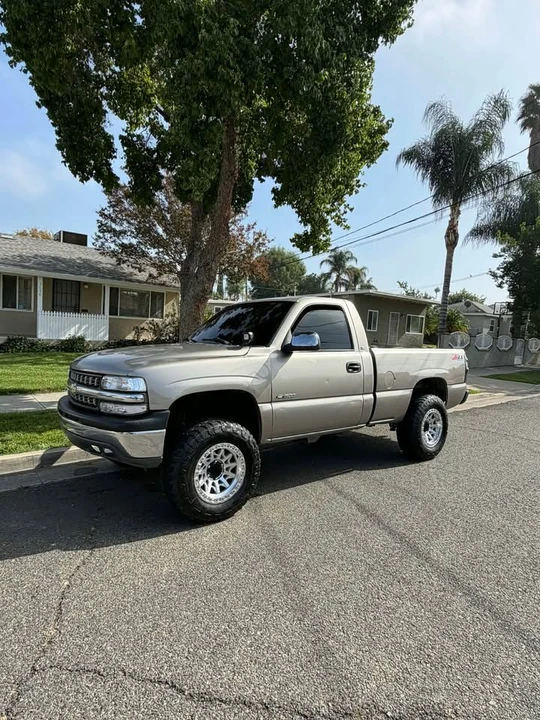 1999 Chevrolet Silverado 1st Gen - Image 2 of 2