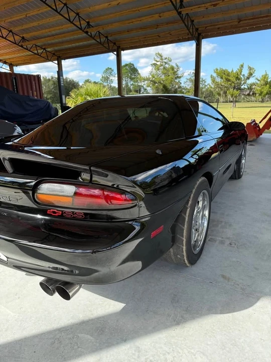 1999 Chevrolet SS - Image 8 of 13