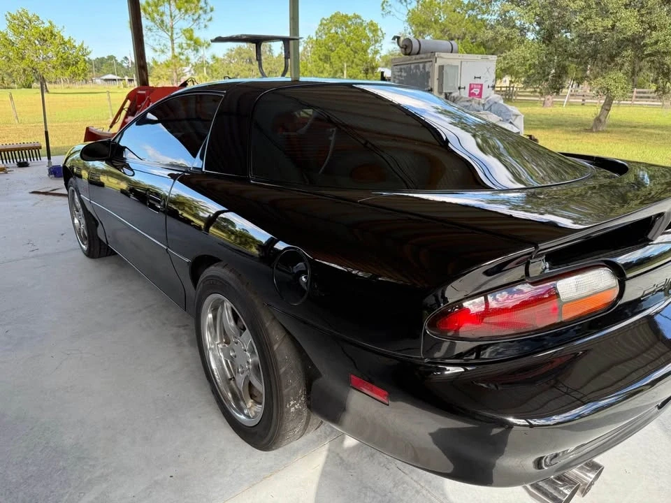 1999 Chevrolet SS - Image 12 of 13