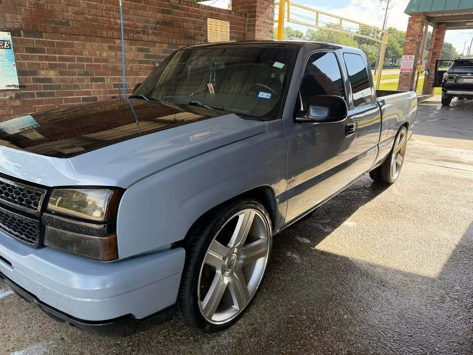 1999 Chevrolet SS - Image 17 of 19