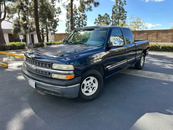 1999 Chevrolet Silverado 1st Gen - Image 2 of 10