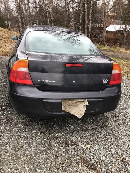 1999 Chrysler 300 - Image 5 of 7