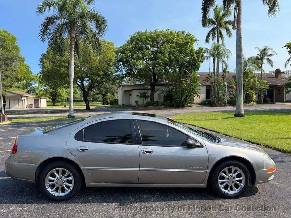 1999 Chrysler 300 - Image 6 of 12