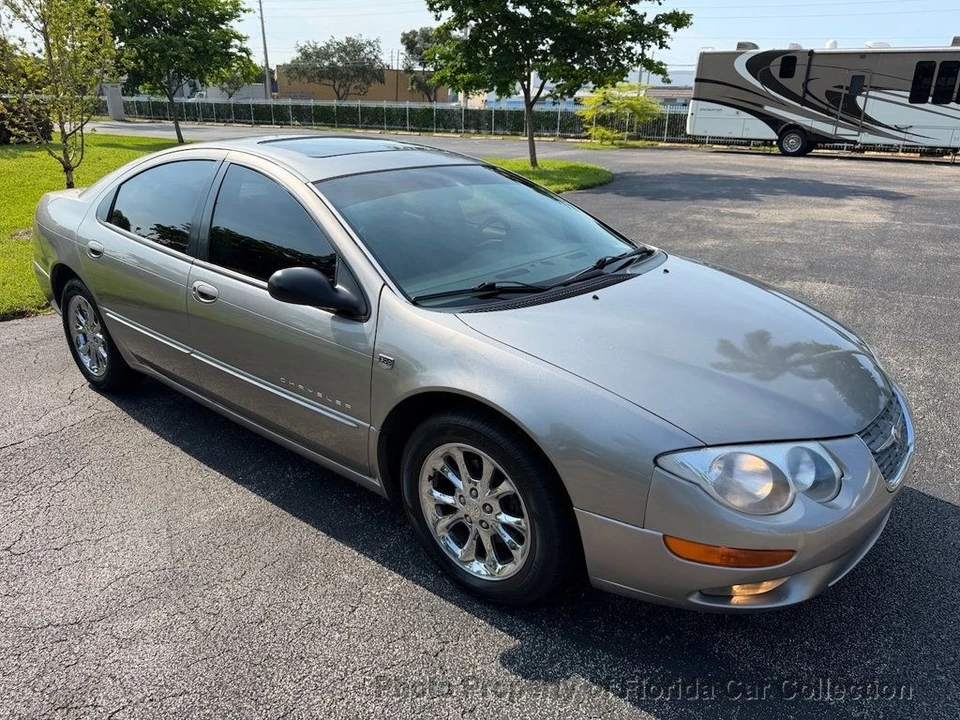 1999 Chrysler 300 - Image 2 of 12