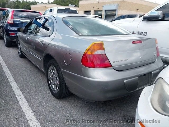 1999 Chrysler 300 - Image 3 of 12