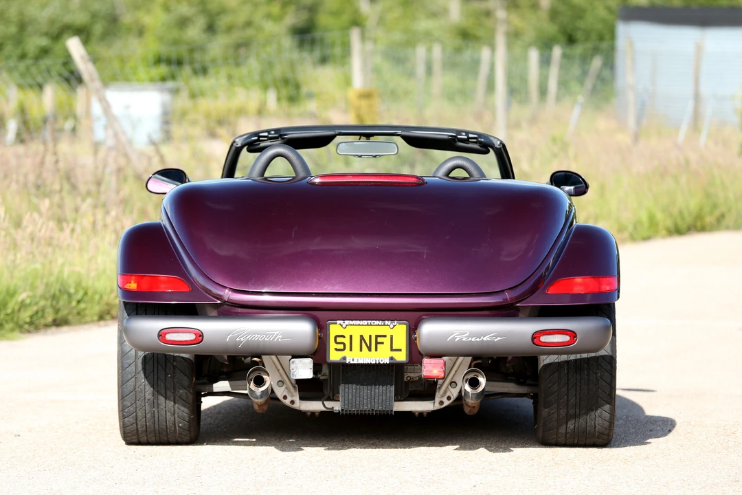 1999 Chrysler Prowler - Image 10 of 22