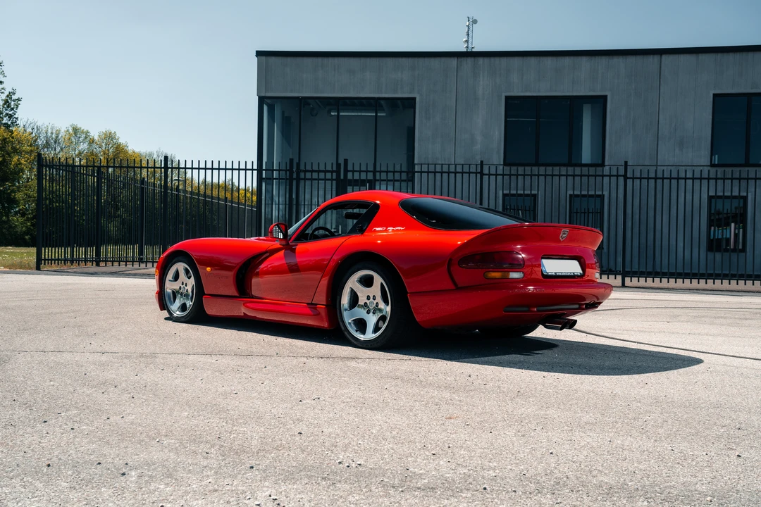 1999 Dodge Viper GTS 2nd Gen - Image 4 of 31