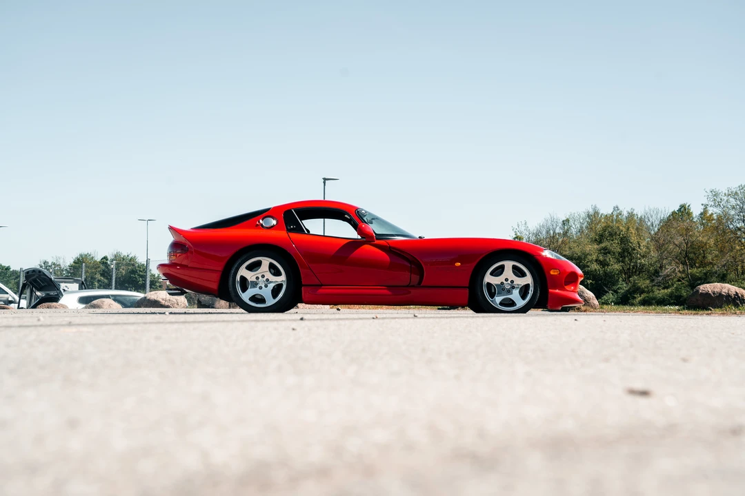 1999 Dodge Viper GTS 2nd Gen - Image 7 of 31