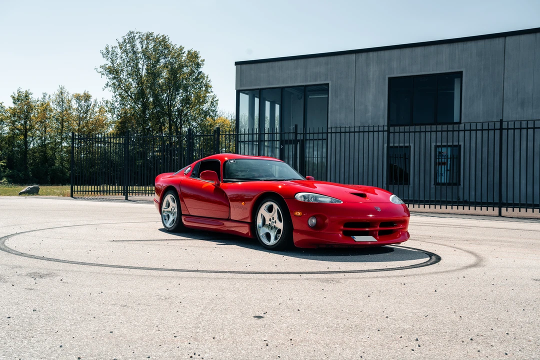 1999 Dodge Viper GTS 2nd Gen - Image 8 of 31