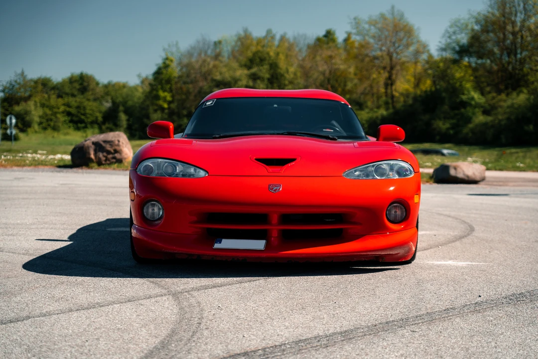 1999 Dodge Viper GTS 2nd Gen - Image 9 of 31