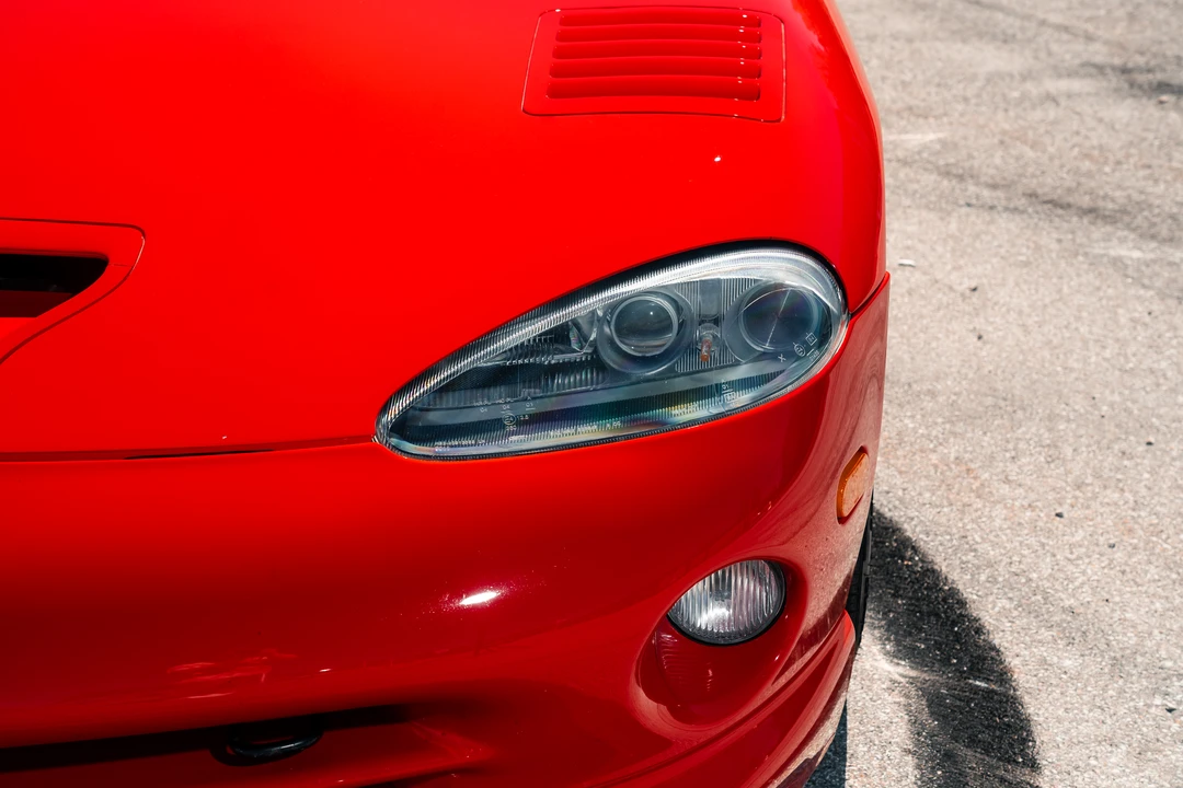 1999 Dodge Viper GTS 2nd Gen - Image 14 of 31