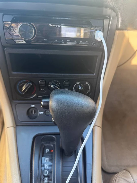 1999 Mazda NB MX-5 Miata - Image 15 of 15