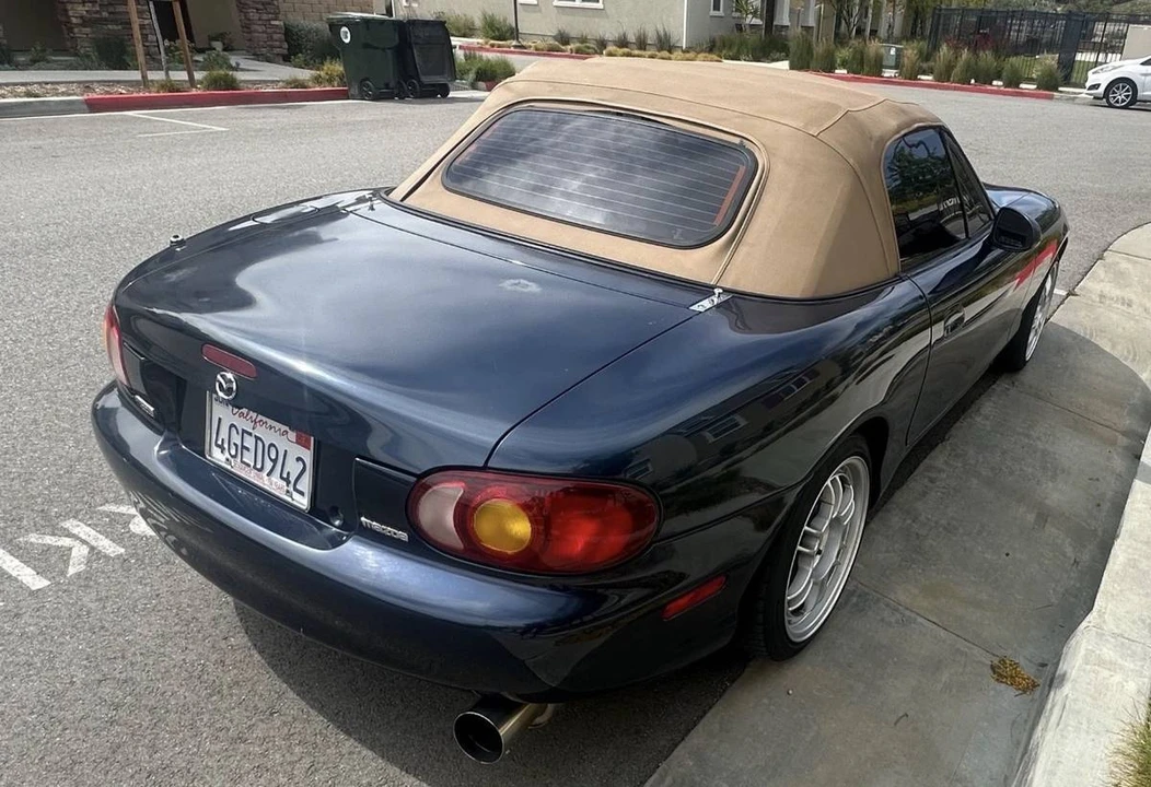 1999 Mazda NB MX-5 Miata - Image 3 of 15