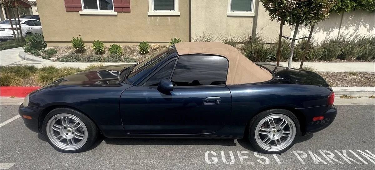 1999 Mazda NB MX-5 Miata - Image 5 of 15