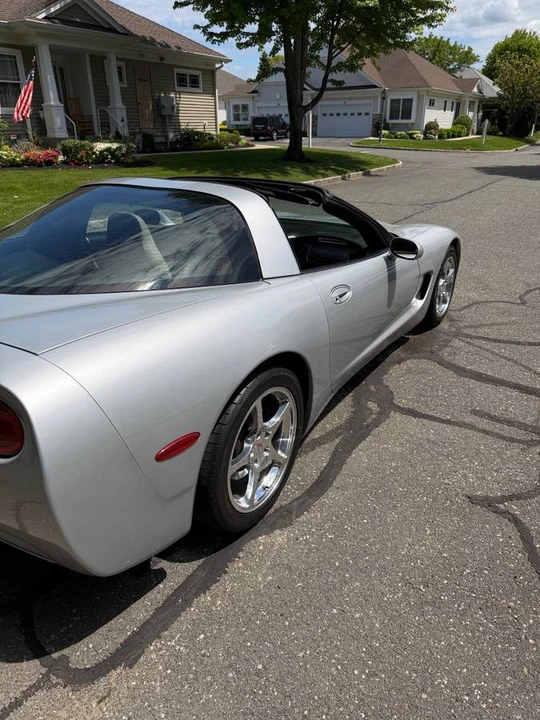 1999 Chevrolet Corvette C5 - Image 8 of 14
