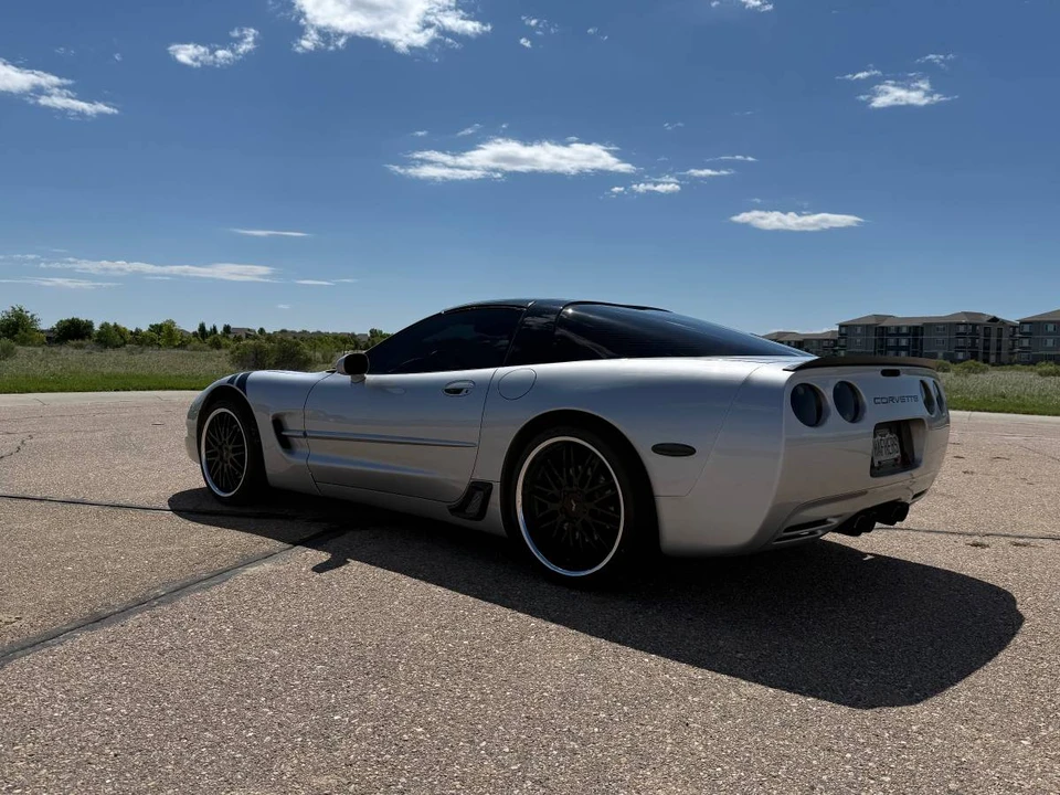 1999 Chevrolet Corvette C5 - Image 5 of 10