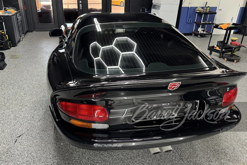 1999 Dodge Viper GTS 2nd Gen - Image 9 of 9