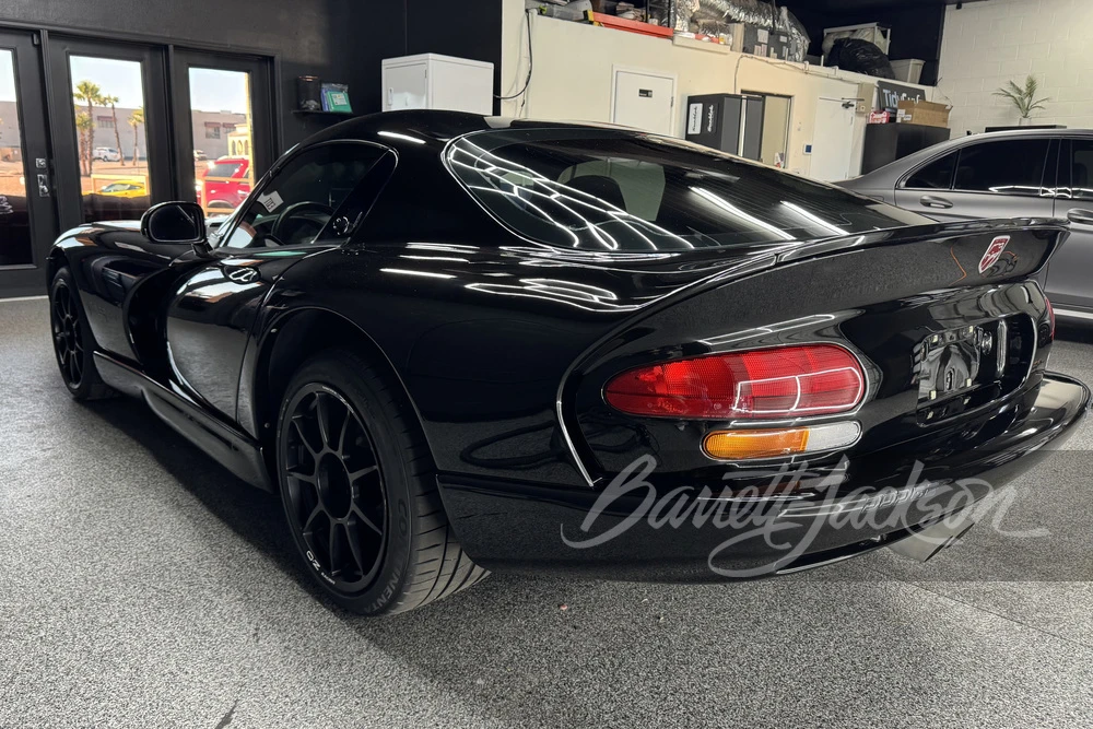 1999 Dodge Viper GTS 2nd Gen - Image 2 of 9