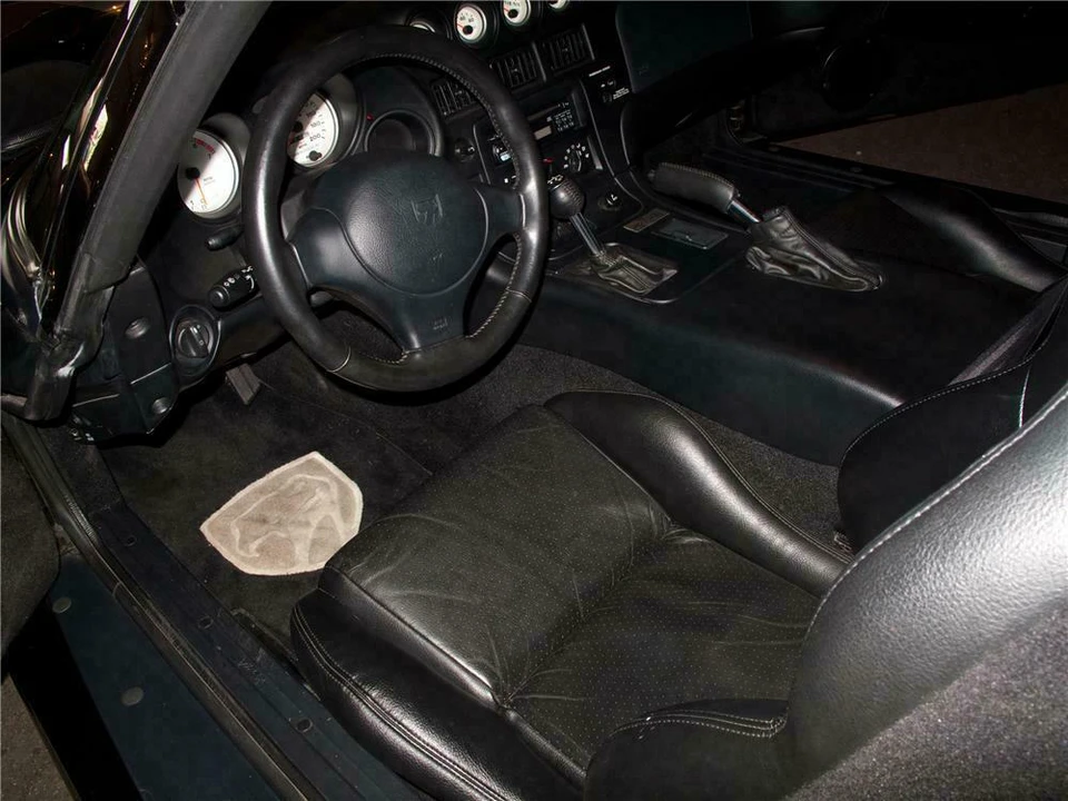 1999 Dodge Viper GTS 2nd Gen - Image 3 of 3