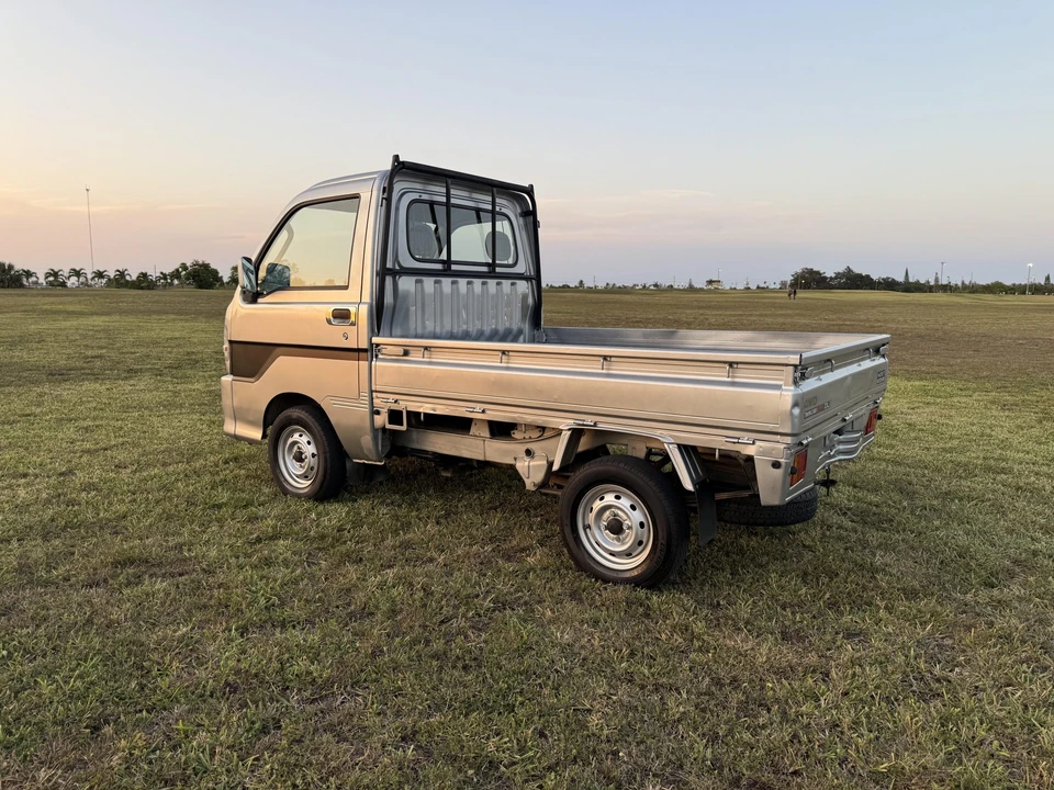 1999 Daihatsu Hijet - Image 11 of 31