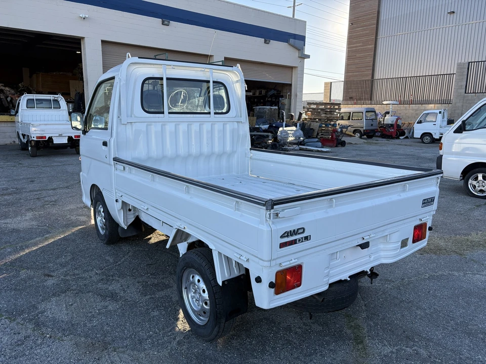 1999 Daihatsu Hijet - Image 5 of 21