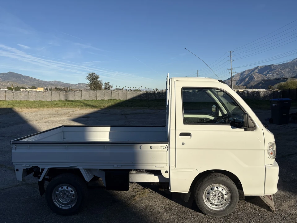 1999 Daihatsu Hijet - Image 8 of 21