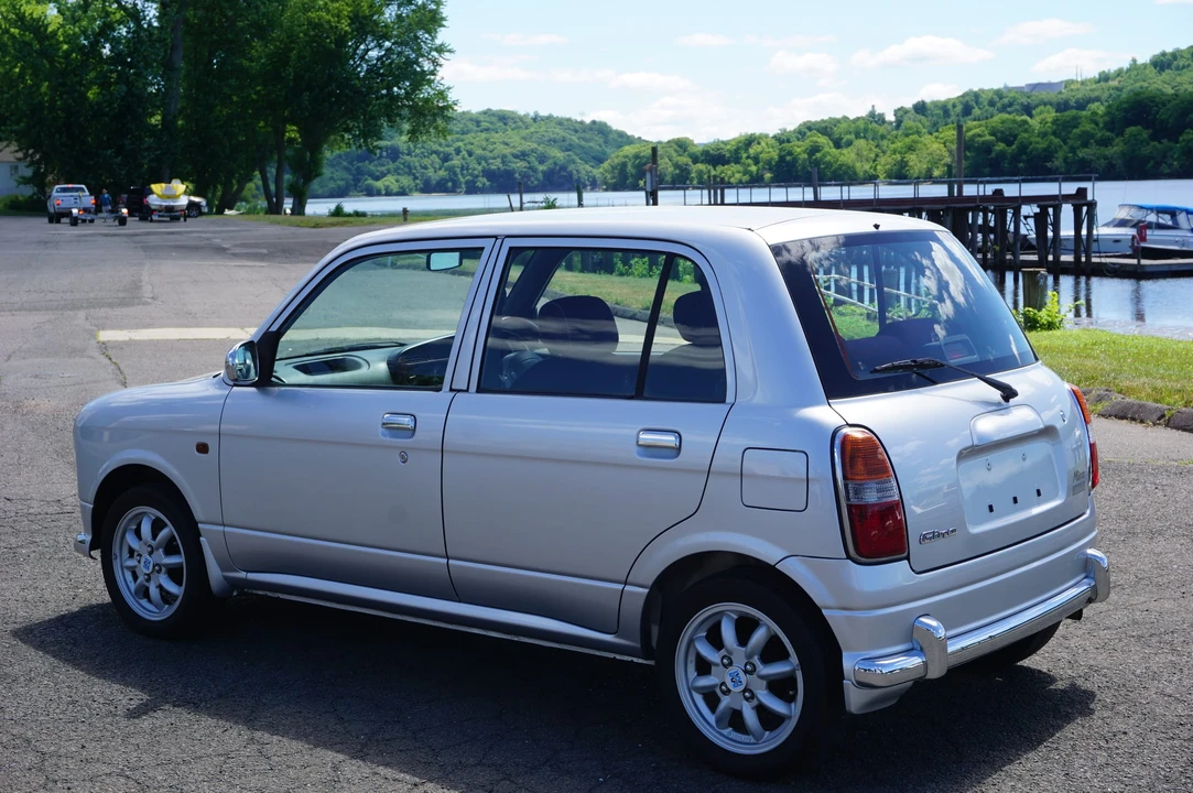 1999 Daihatsu Mira - Image 8 of 31