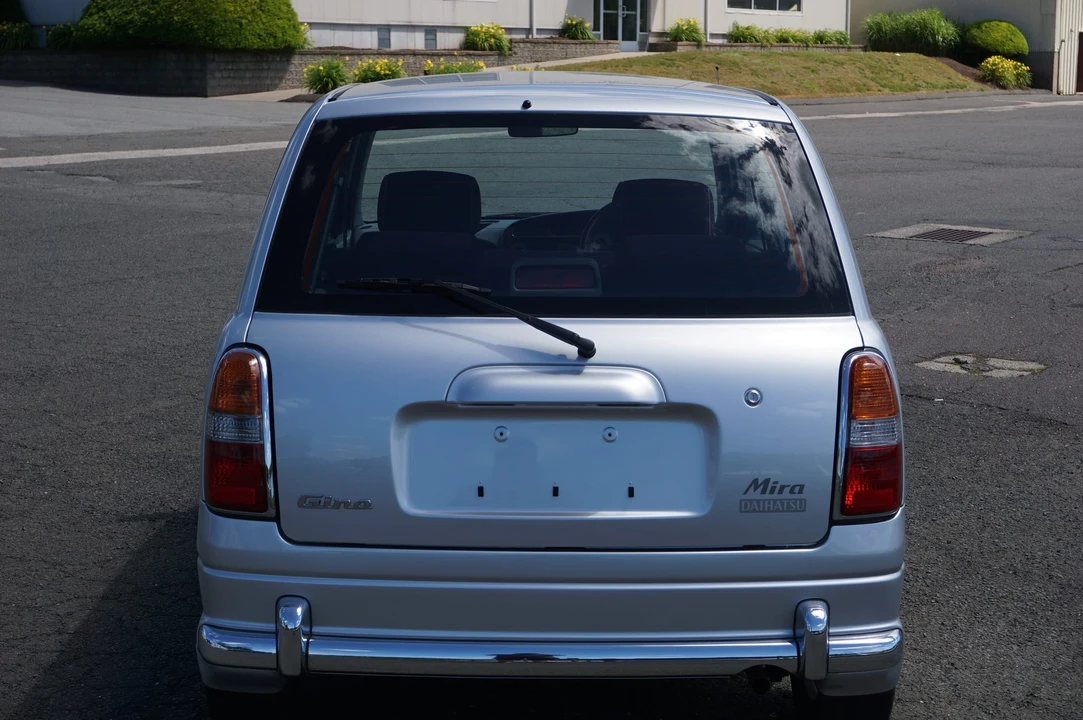 1999 Daihatsu Mira - Image 9 of 31