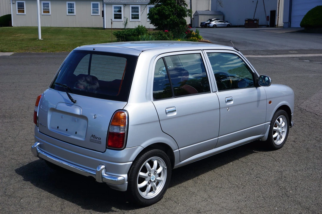 1999 Daihatsu Mira - Image 10 of 31
