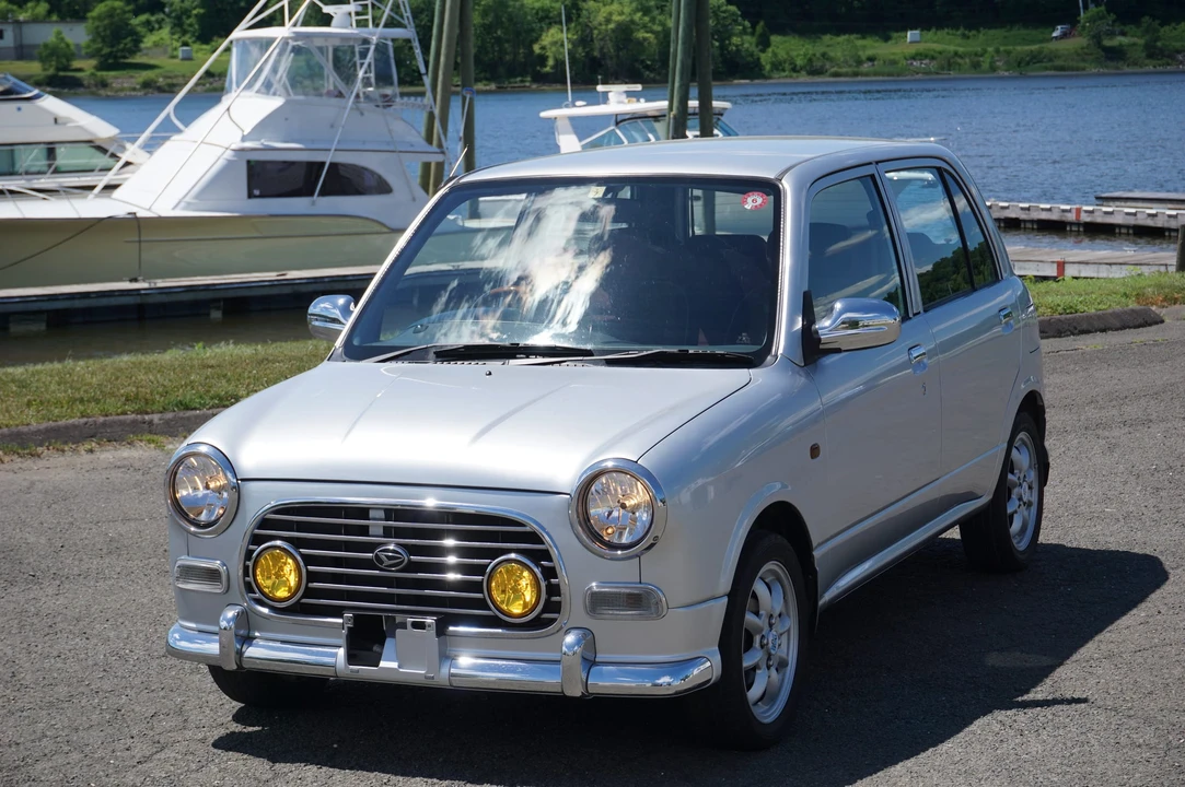 1999 Daihatsu Mira - Image 2 of 31
